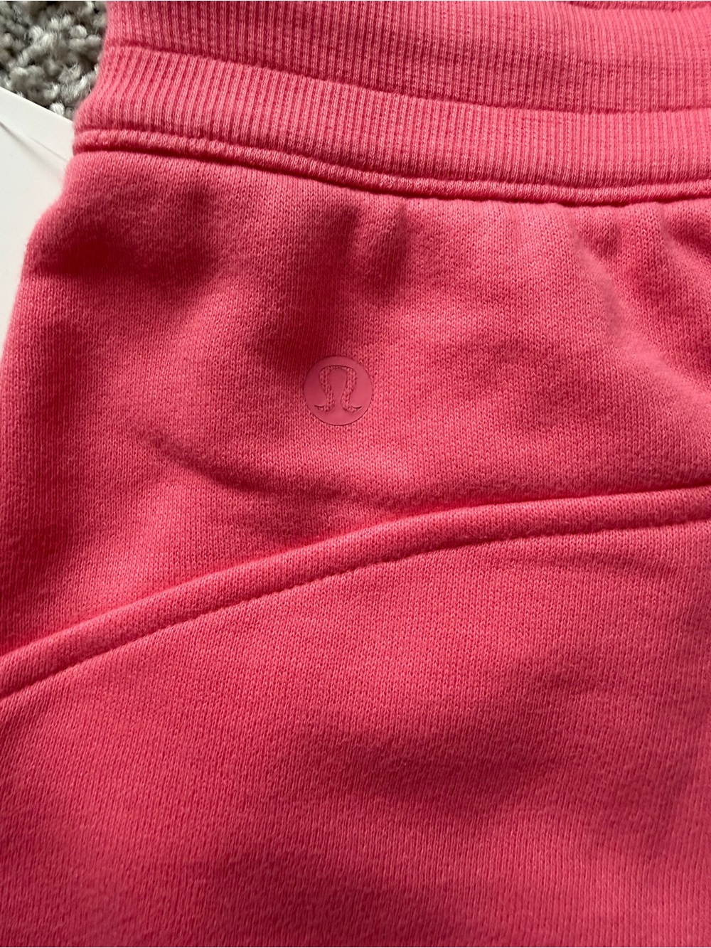 NWT Lululemon Scuba High-Rise Short 5” Sakura Pink Size 4 - Picture 5 of 6